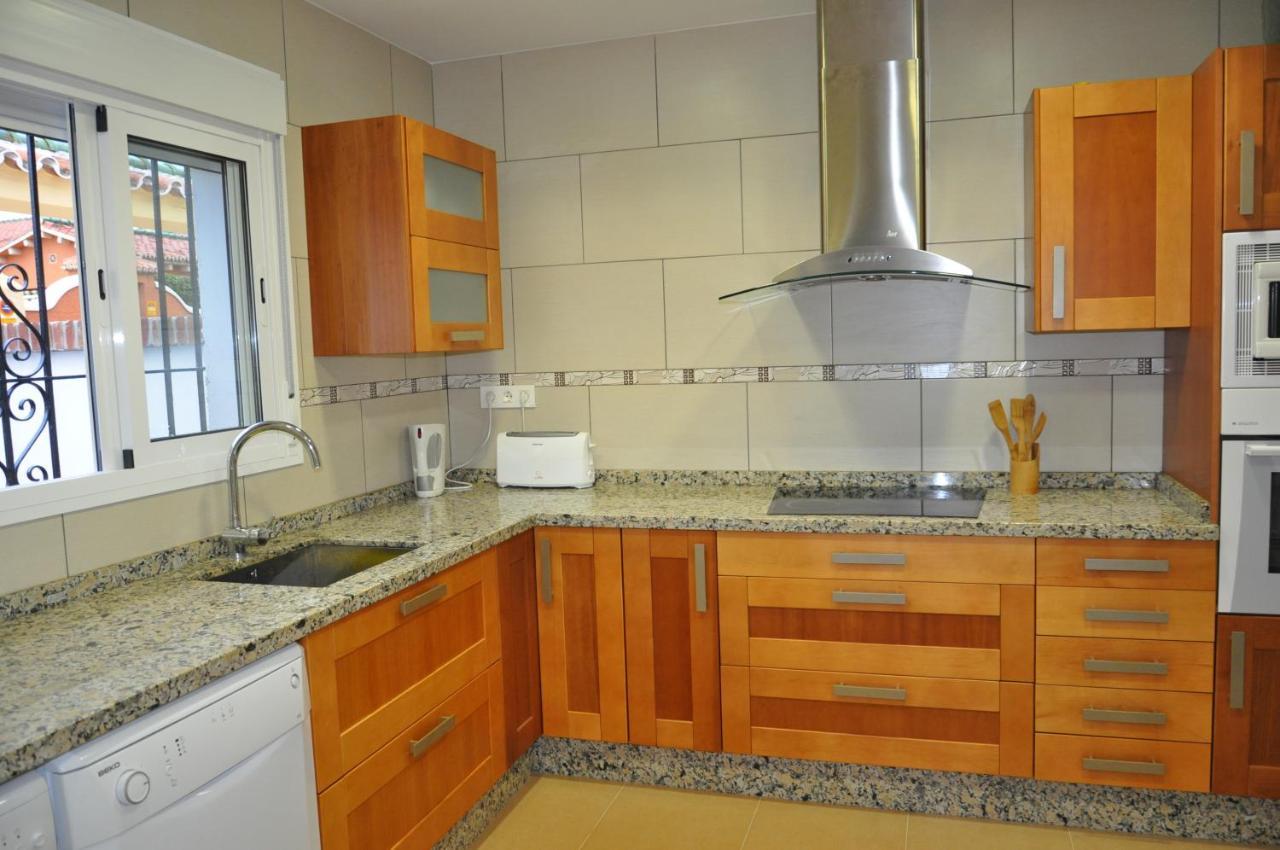 El Descanso - By Costadelsolholiday Family Villa By Marina Heated Private Pool! Benalmádena Eksteriør billede